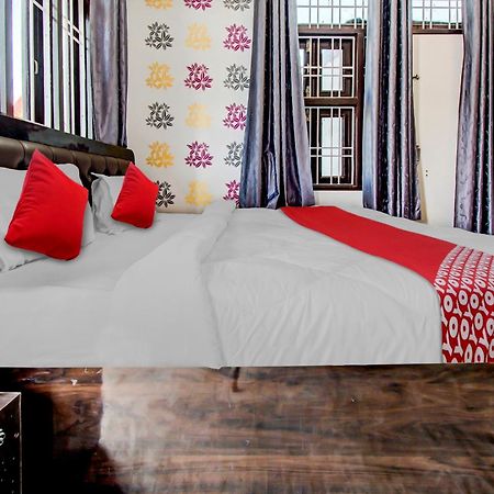 Oyo Flagship 81130 Vanya Guest House Jaipur Ngoại thất bức ảnh