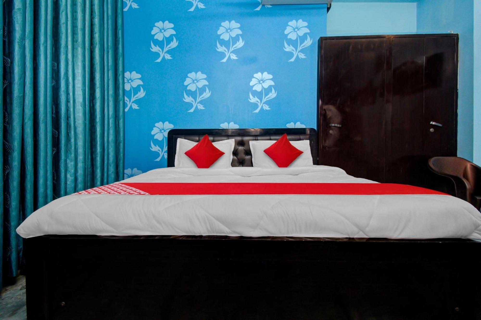 Oyo Flagship 81130 Vanya Guest House Jaipur Ngoại thất bức ảnh
