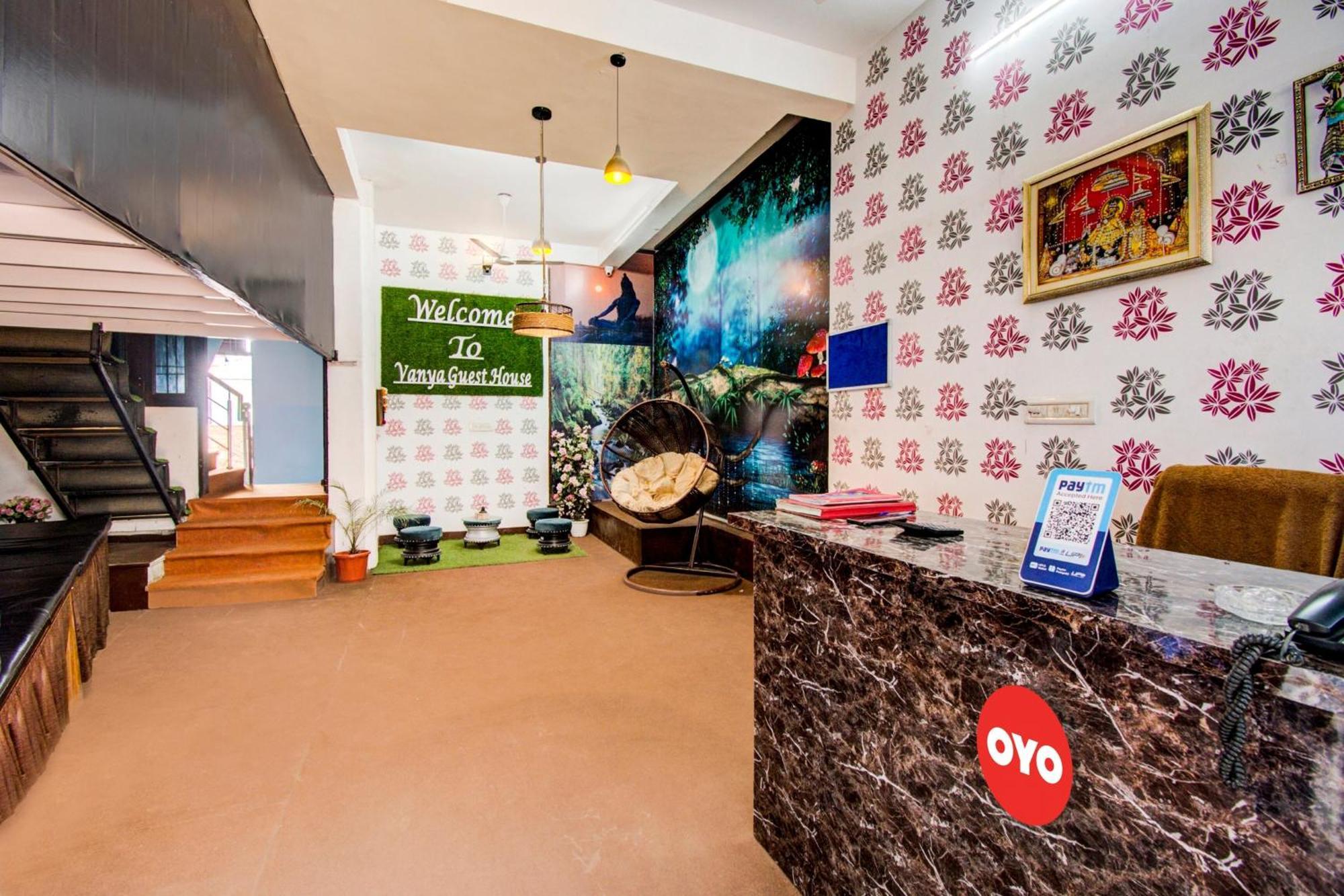 Oyo Flagship 81130 Vanya Guest House Jaipur Ngoại thất bức ảnh